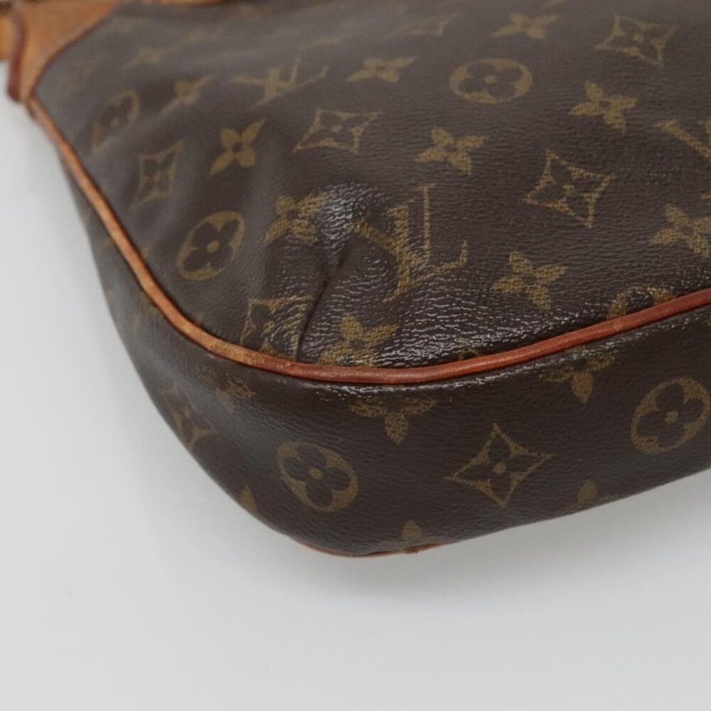 Authentic LOUIS VUITTON Monogram Odeon PM Shoulder Bag M56390 LV - Picture 7 of 16